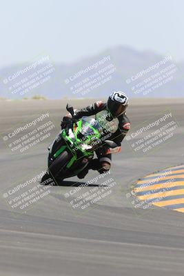 media/May-14-2023-SoCal Trackdays (Sun) [[024eb53b40]]/Turn 12 (1145am)/